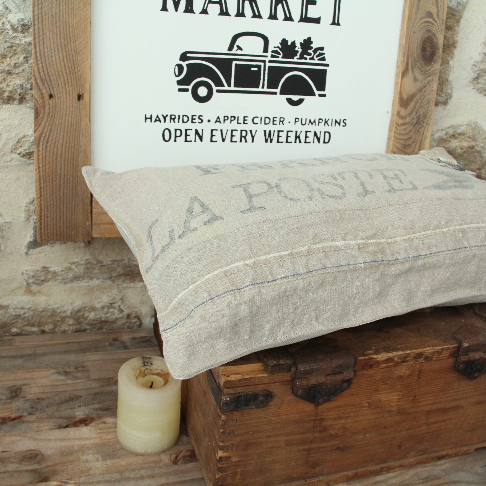 Coussin rectangle véritable toile La Poste – Image 4
