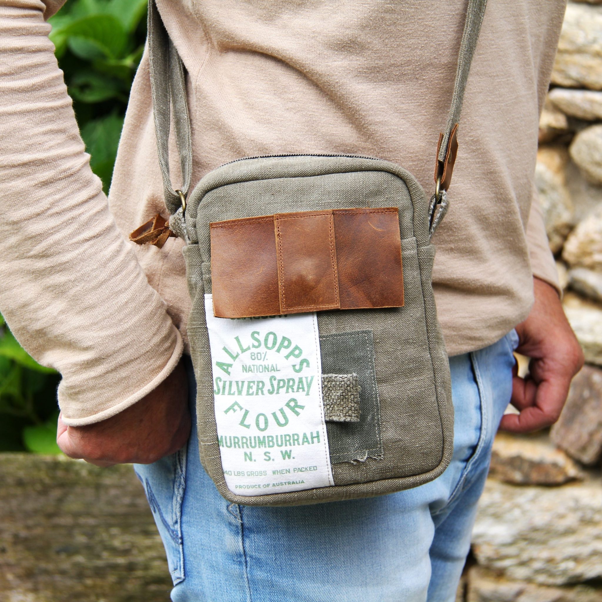 Petit sac épaule homme