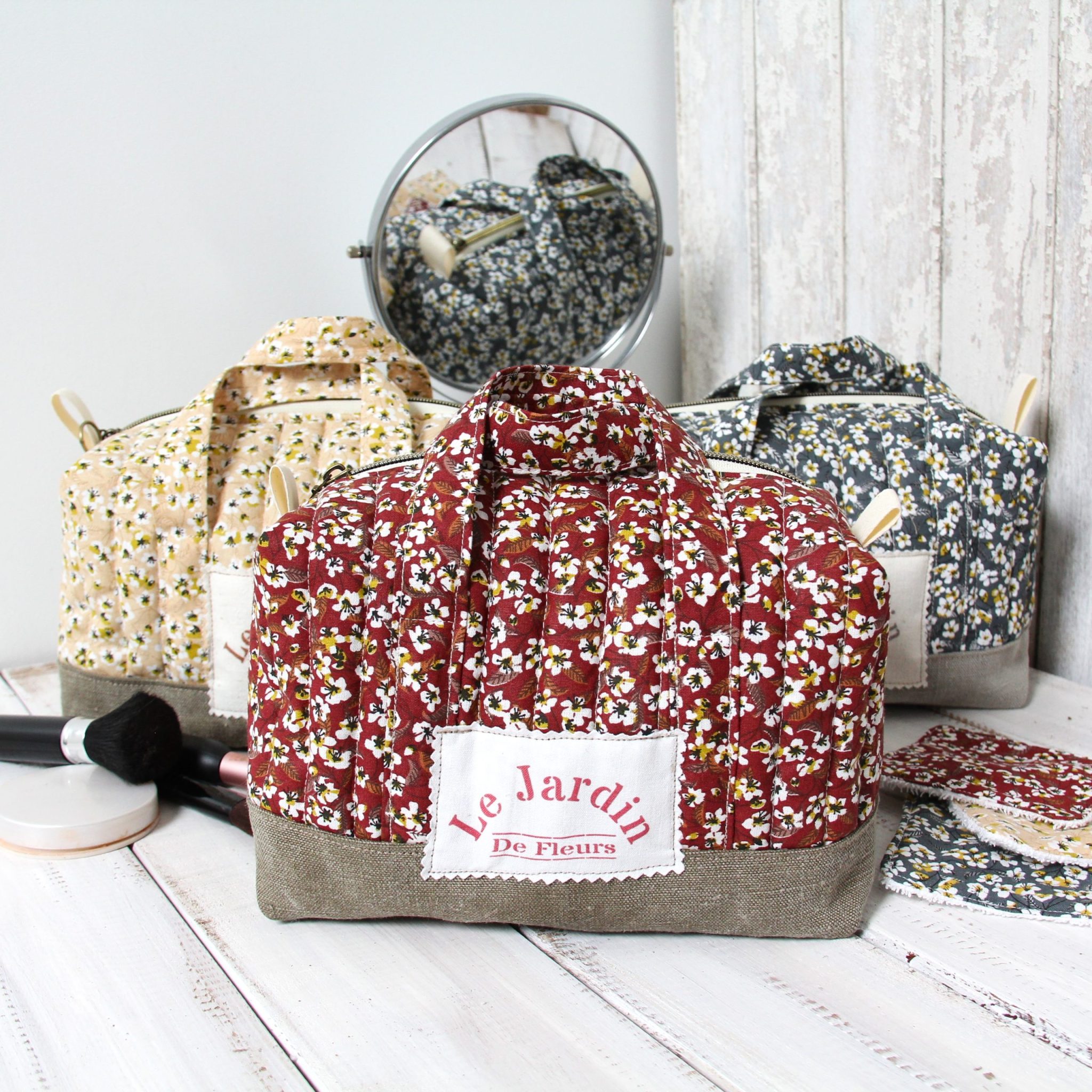 Trousse de toilette femme fleurie