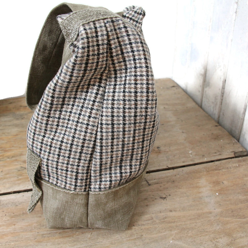 Totebag femme éco-responsable en laine et toile militaire – Image 2