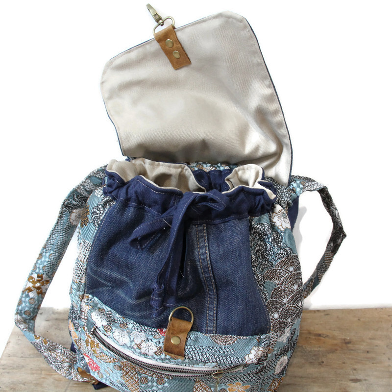 Sac à dos femme en jean recyclé et tapisserie fleurie – Image 7