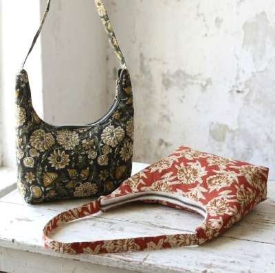 Sac à main femme en tissu floral vintage, confection artisanale dans le Morbihan. Création unique, pratique et légère avec fermeture zippée et poche intérieure.