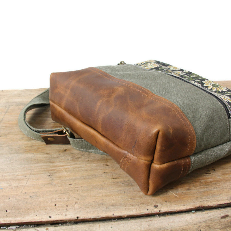Sac bandoulière femme toile militaire et cuir français, pièce unique – Image 5