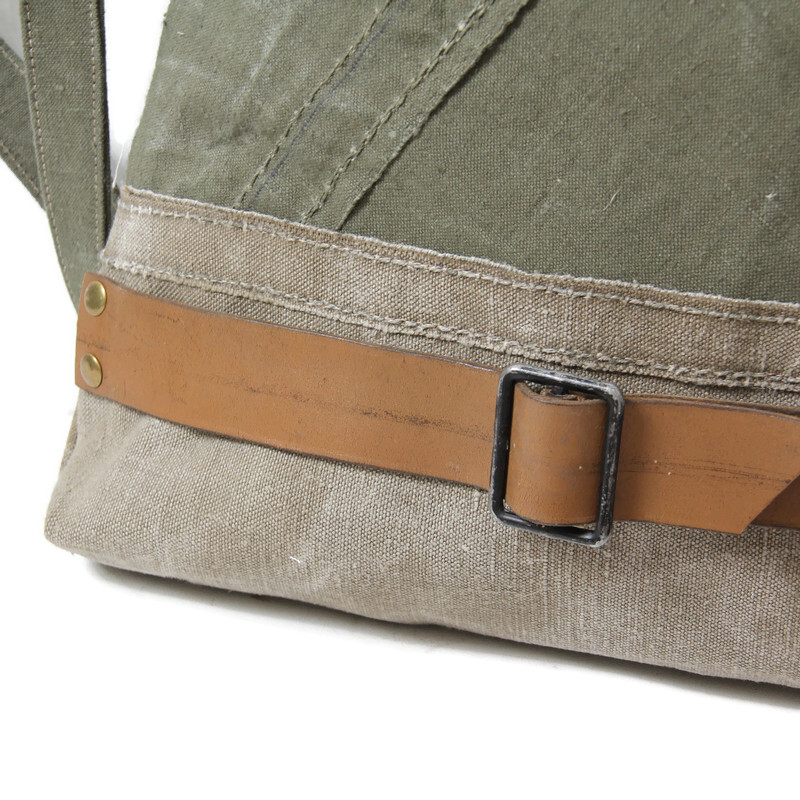 Sac bandoulière femme en toile militaire ancienne et cuir – Image 6
