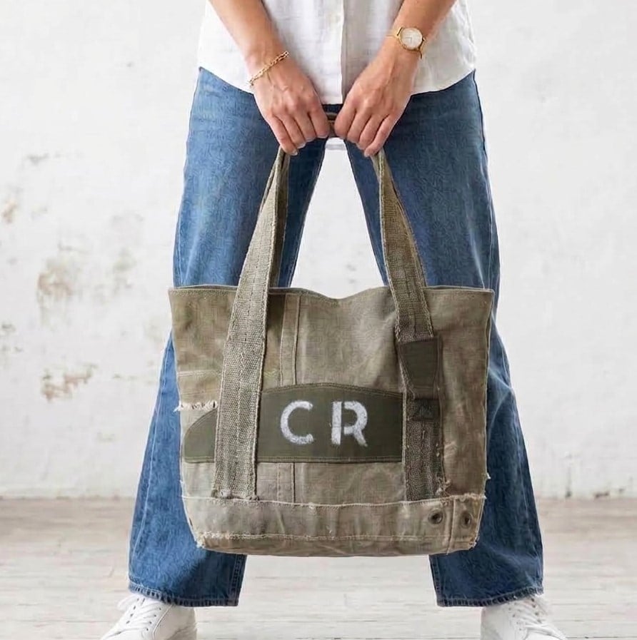 Sac de grande taille pour femme en toiles de l'armée recyclées