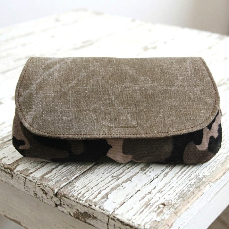 Boitier à lunettes pour homme motif camouflages